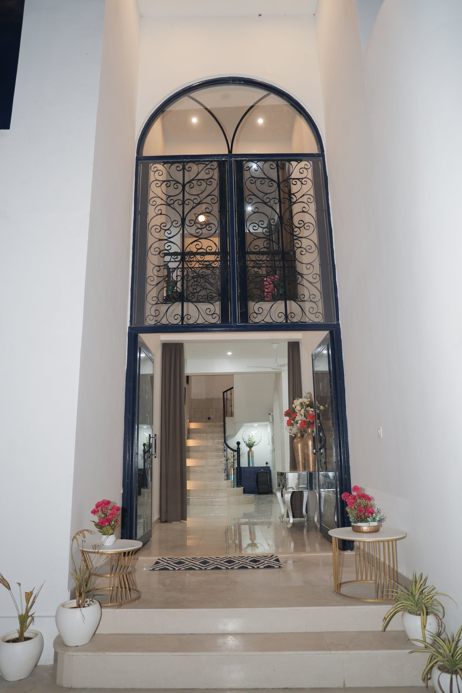 Surprise birthday villa Udaipur